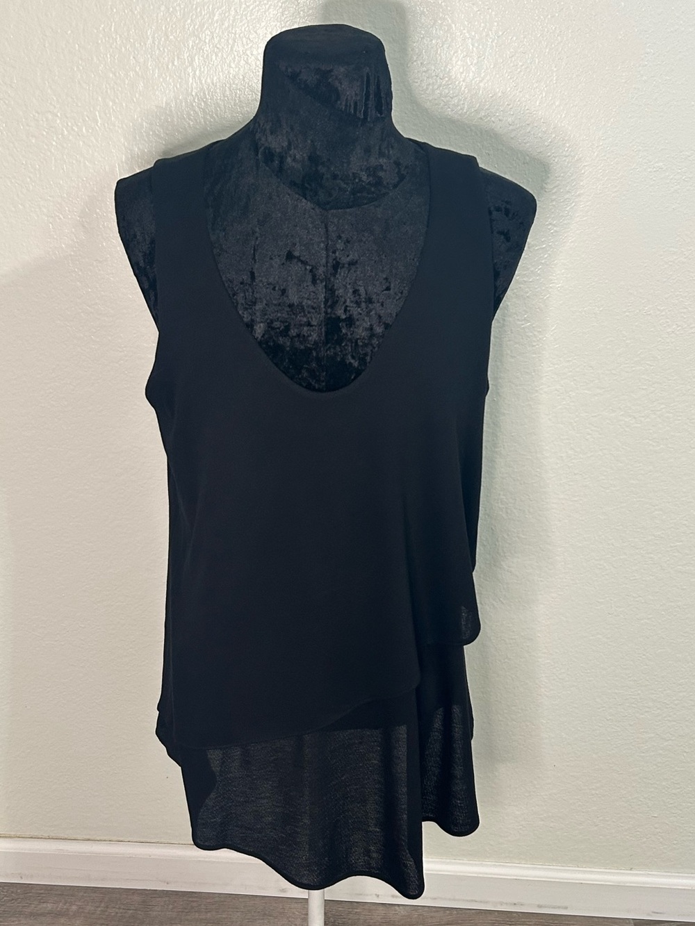 Nally & Millie Black Layered Sleeveless Tunic Tank Top NWT